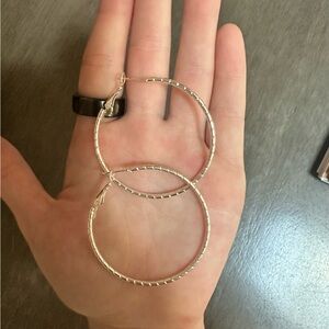 SILVER HOOPS